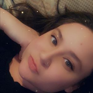 Meet your Posher, Devan